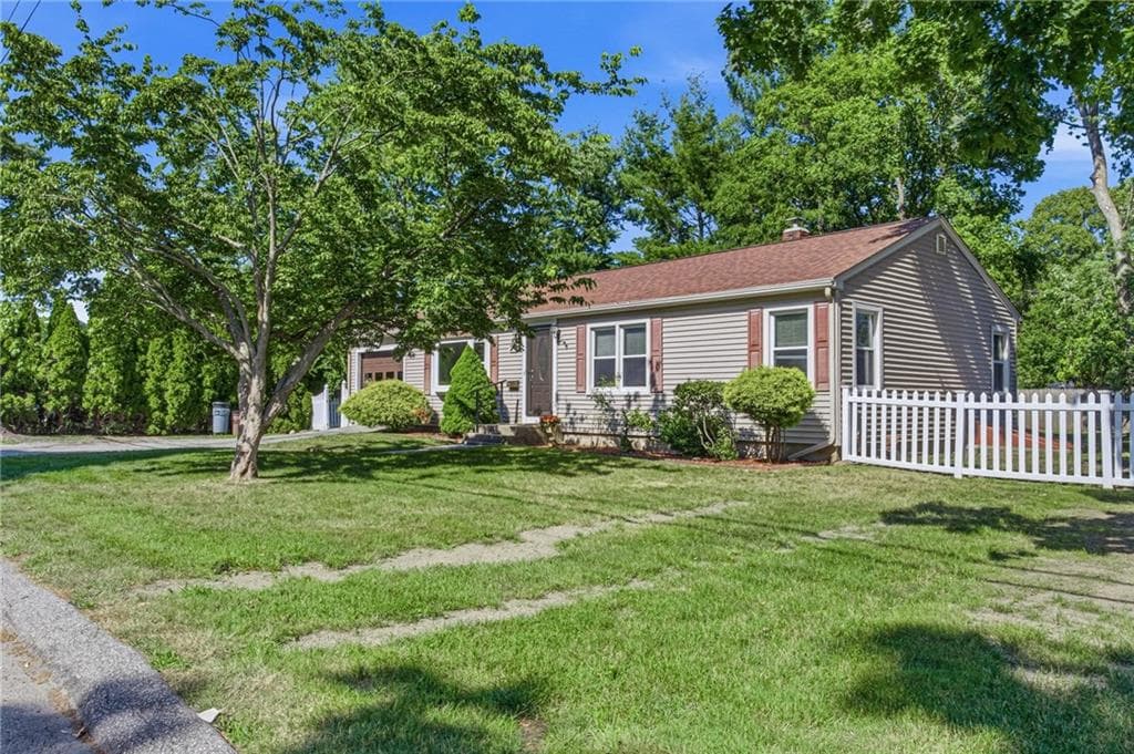 132 Potowomut Road photo 35