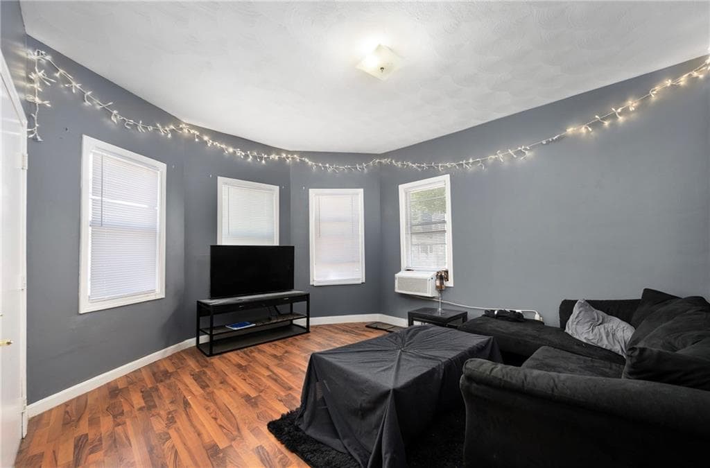 Multi Family at 346 Douglas Avenue, Providence, photo 16 of 19