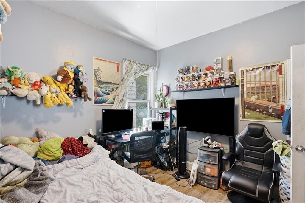 Multi Family at 75 79 Laban Street, Providence, photo 14 of 43