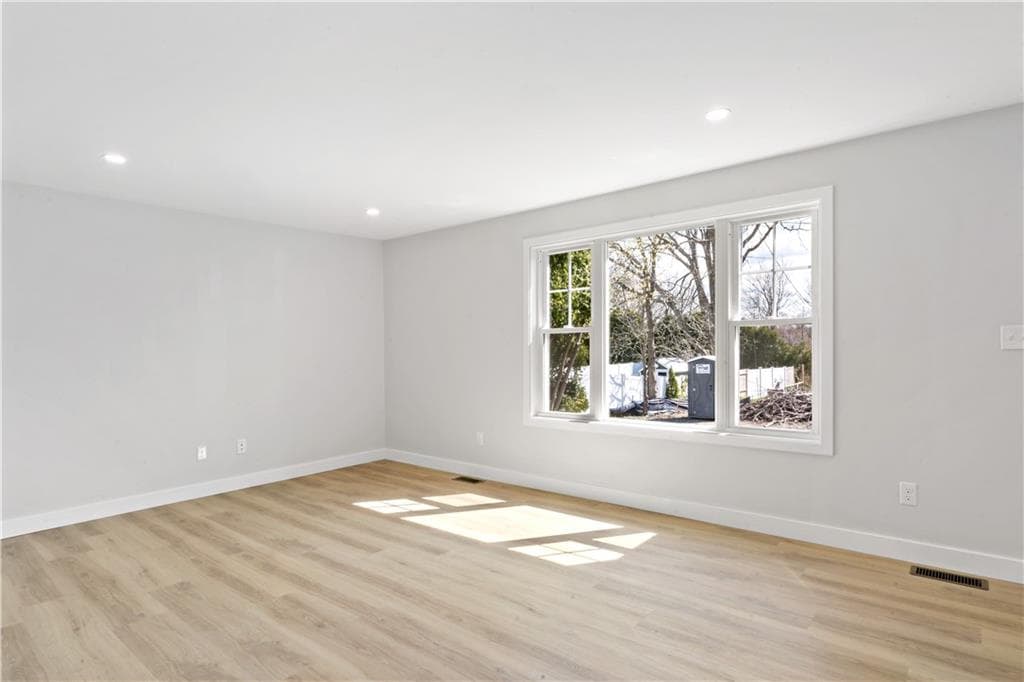 6 Monast Street UNIT 1 photo 12