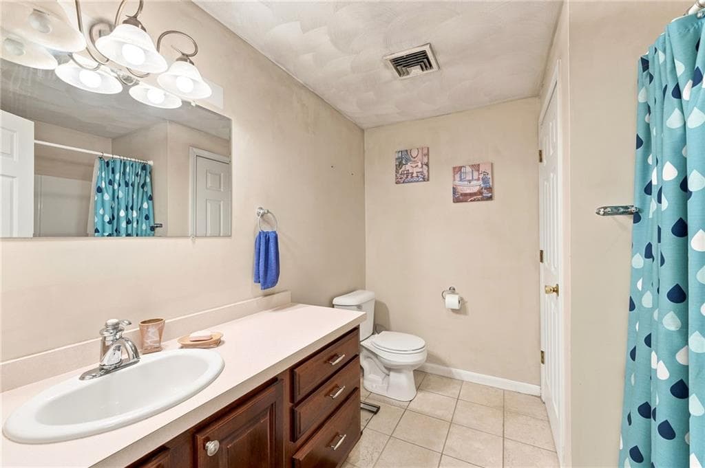 Condominium at 450 Providence Street UNIT 31, West Warwick, photo 16 of 27