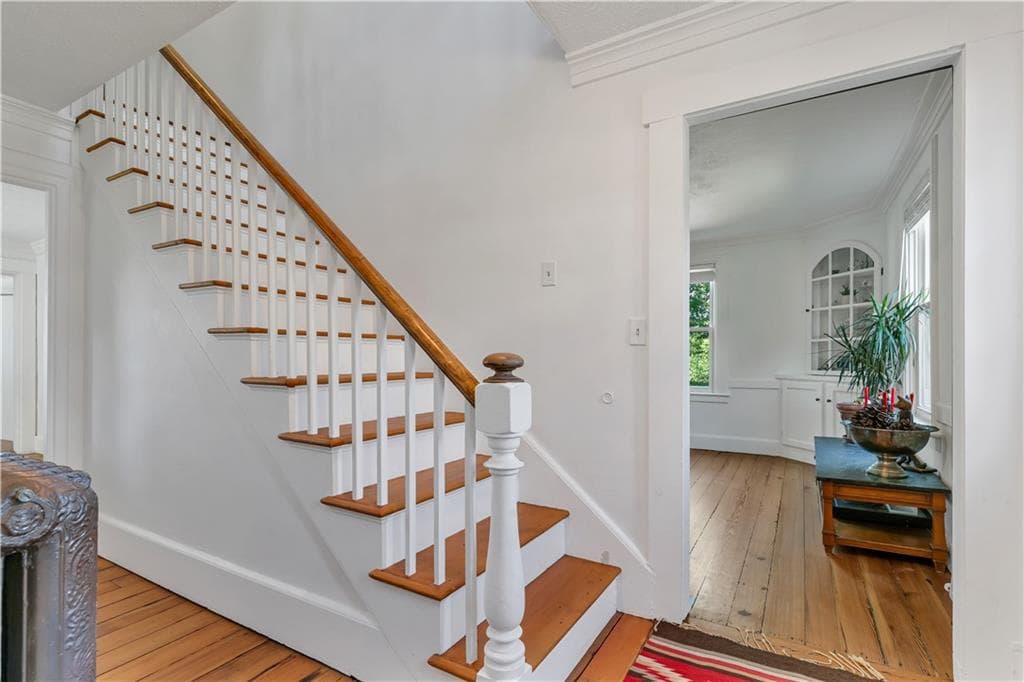 279 Jepson Lane photo 8