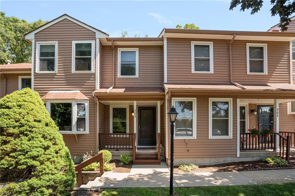 200 Heroux Boulevard UNIT 303