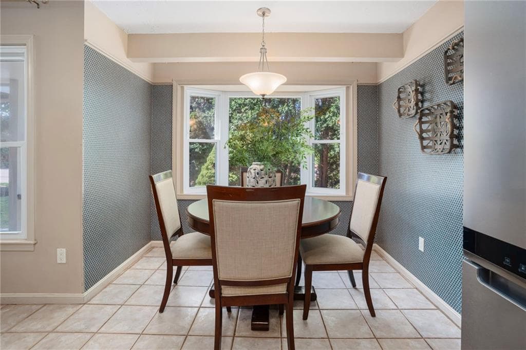 200 Heroux Boulevard UNIT 303 photo 10