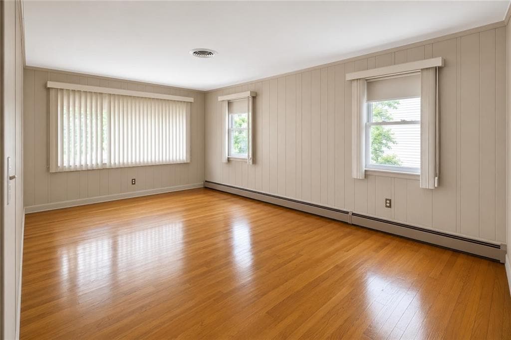Single Family Residence at 82 Merchant Street, North Providence, photo 6 of 20