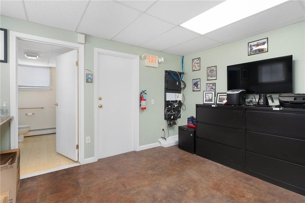3341 Post Road photo 4