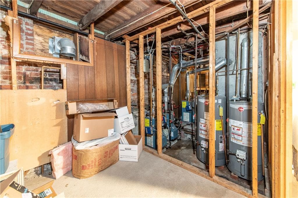 Multi Family at 73 Trenton Street, Providence, photo 16 of 29