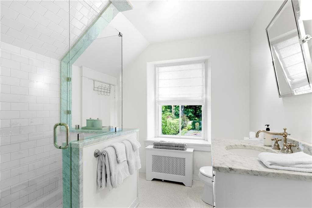 2 4 Hazard Avenue photo 40