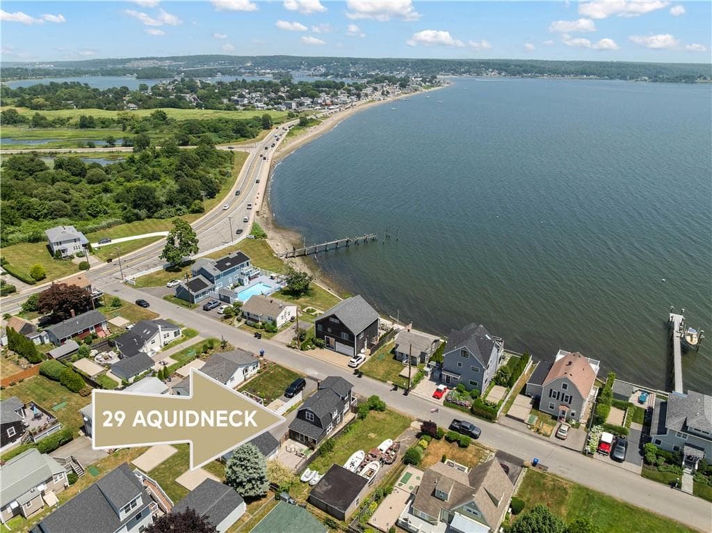 29 Aquidneck Avenue photo 3