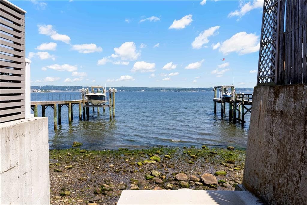 29 Aquidneck Avenue photo 29