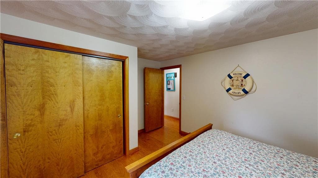 043 Merrill Lane photo 12