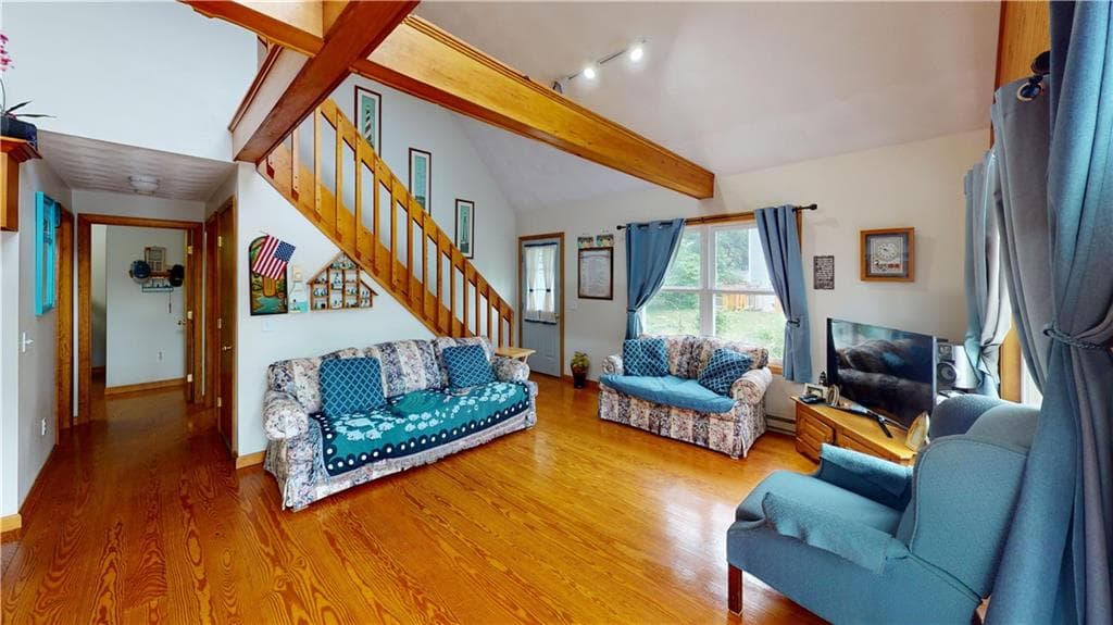 043 Merrill Lane photo 3