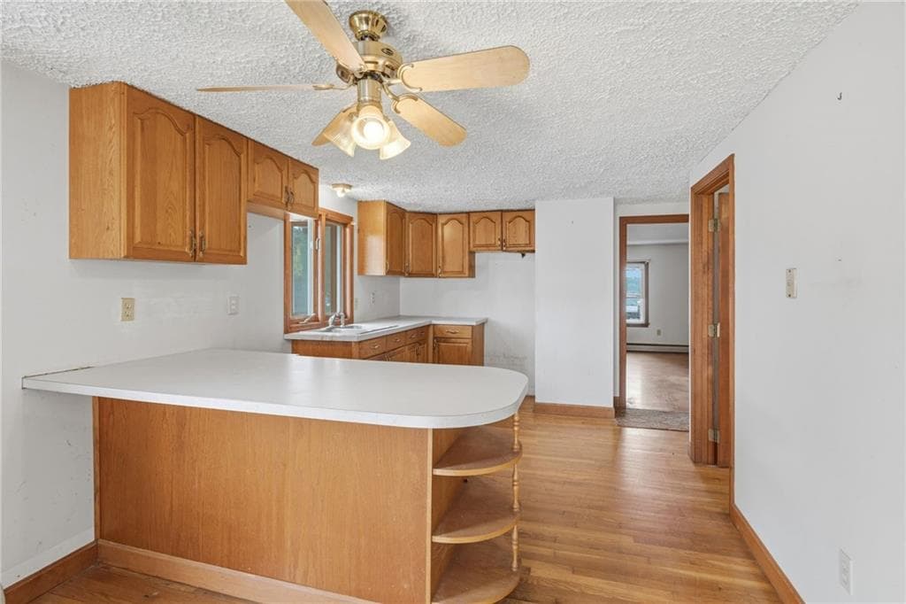 Multi Family at 400 406 Thames Street, Bristol, photo 6 of 50