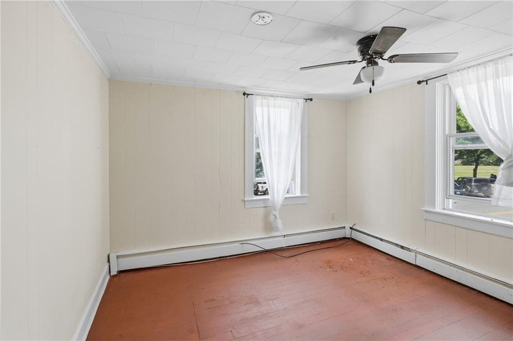 Multi Family at 400 406 Thames Street, Bristol, photo 46 of 50