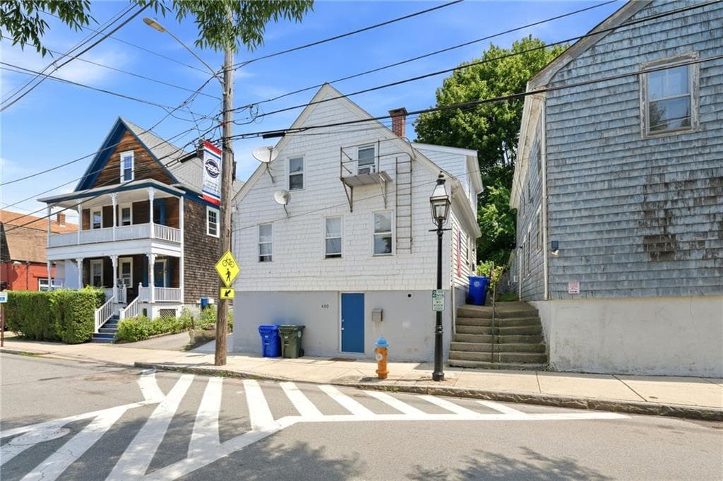 Multi Family at 400 406 Thames Street, Bristol, photo 36 of 50