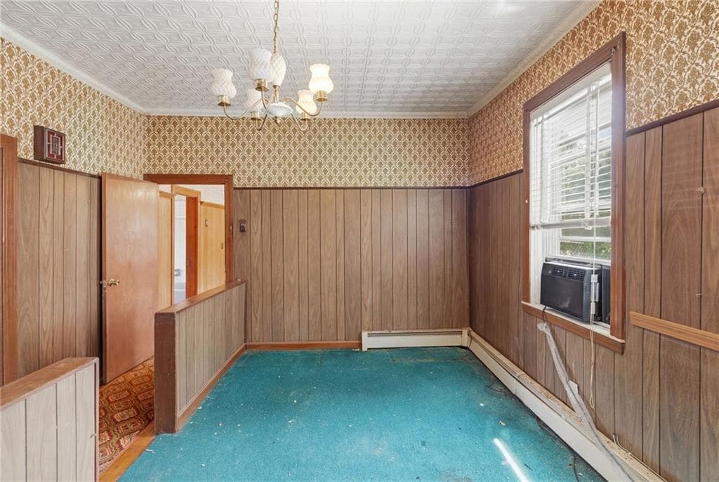 Multi Family at 400 406 Thames Street, Bristol, photo 10 of 50
