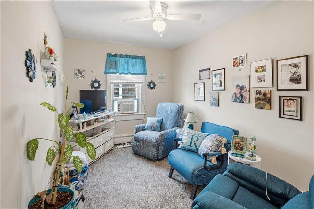Multi Family at 400 406 Thames Street, Bristol, photo 41 of 50