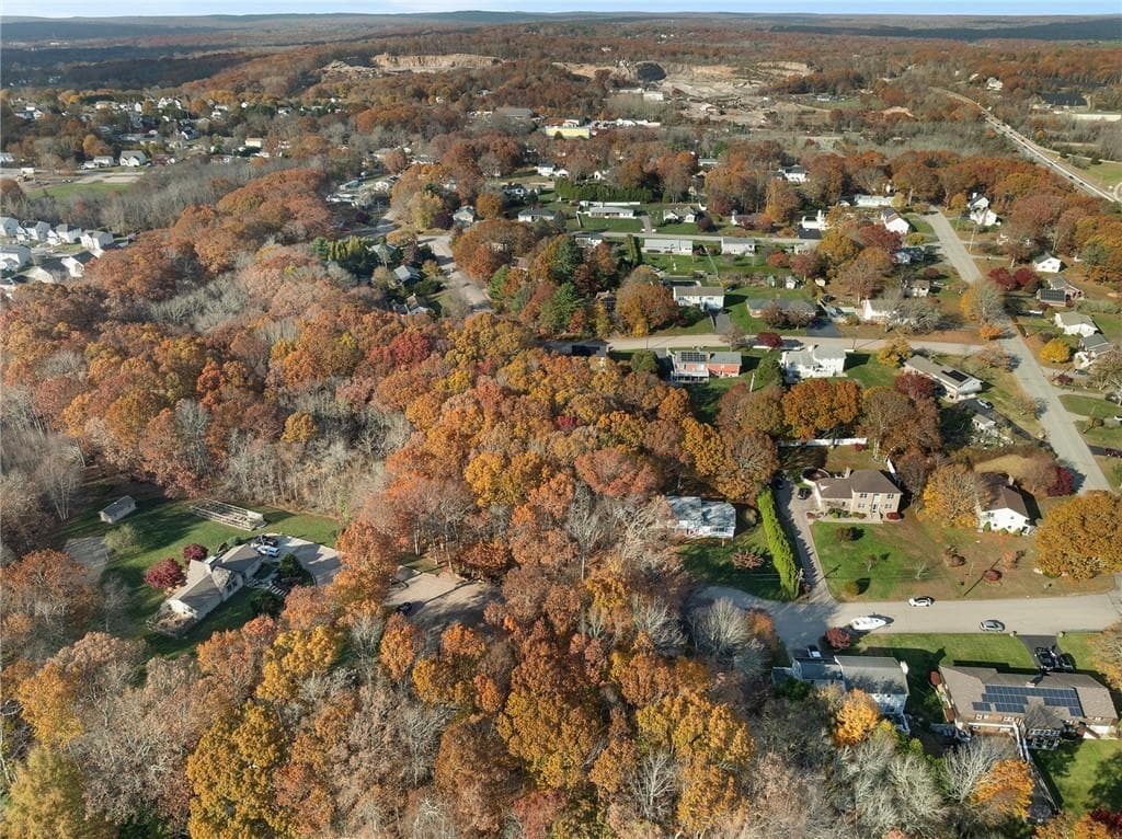 0 Off Iroquois Avenue photo 13