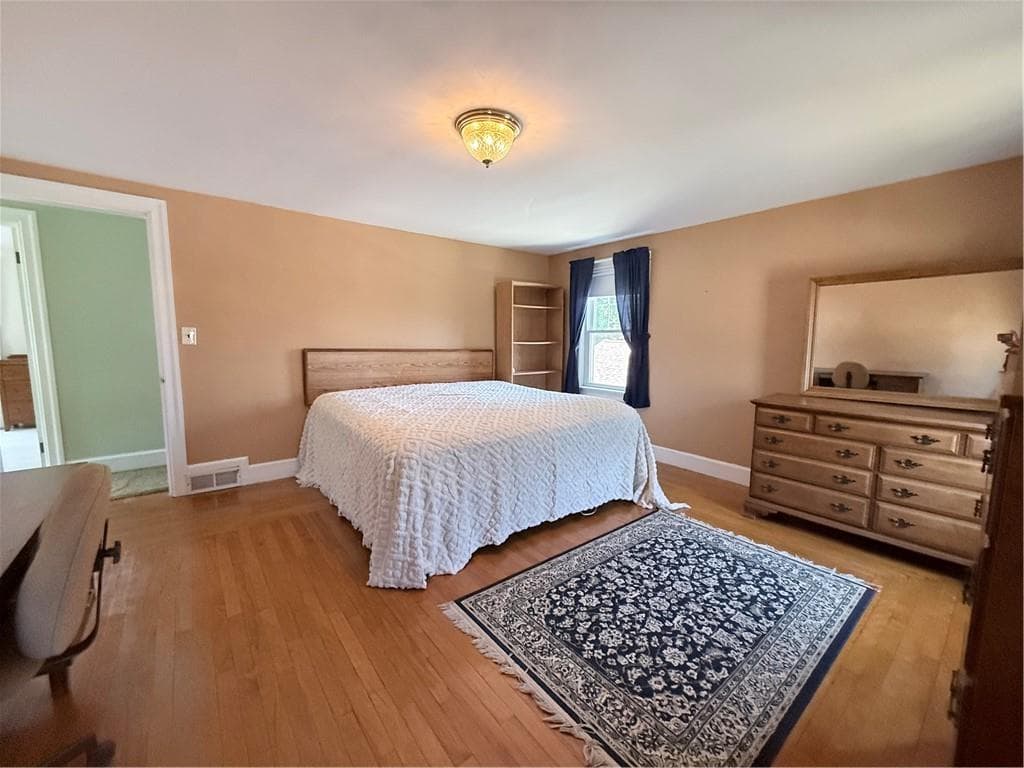76 Brookdale Boulevard photo 16