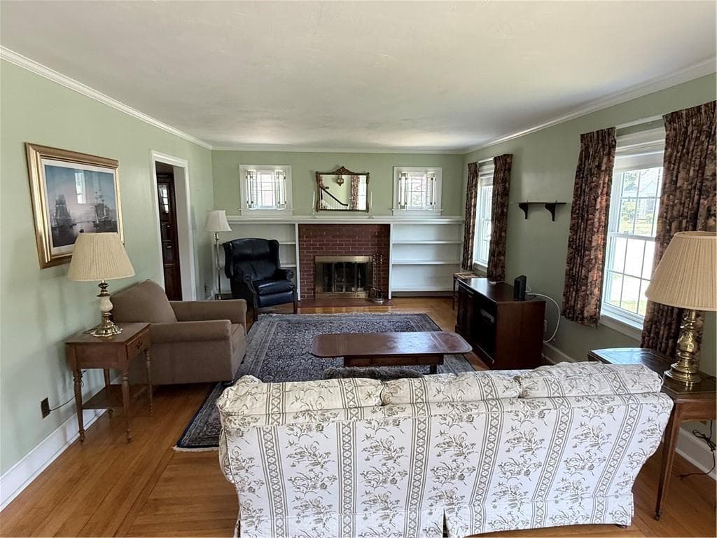 76 Brookdale Boulevard photo 7