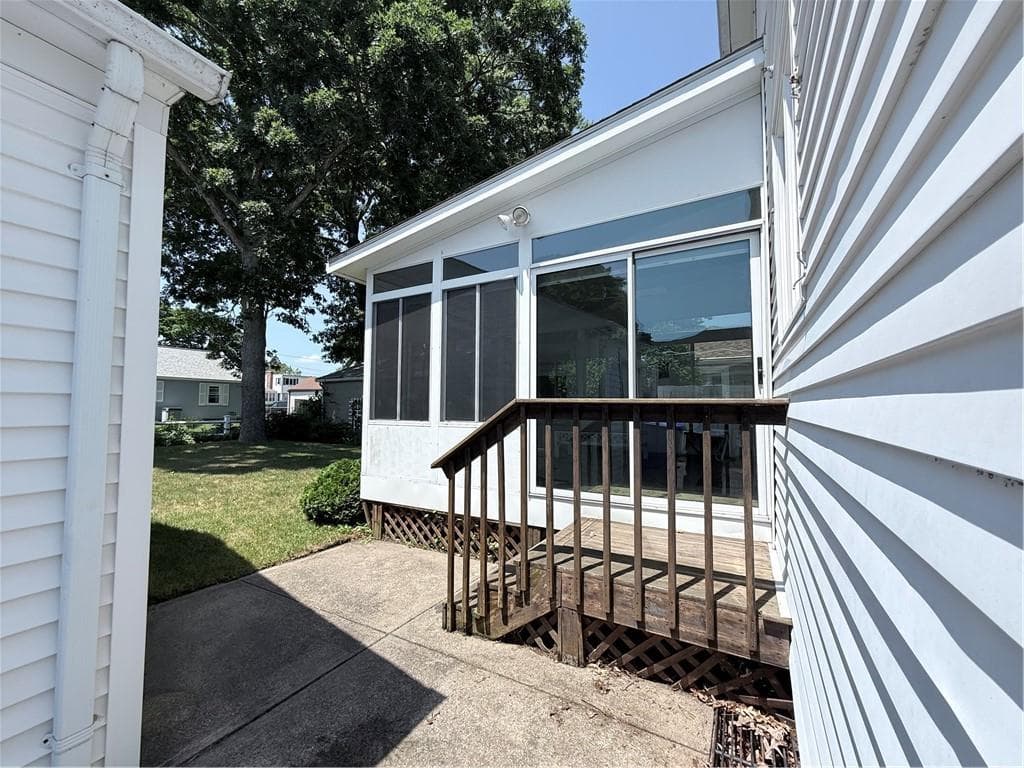 76 Brookdale Boulevard photo 20