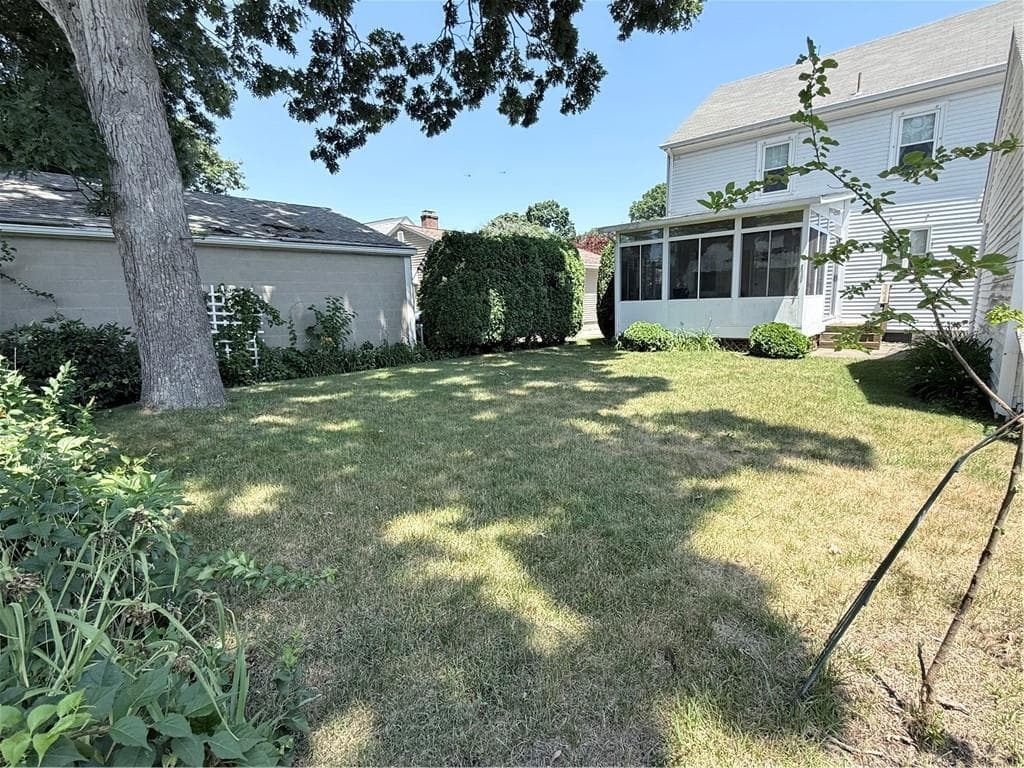 76 Brookdale Boulevard photo 21