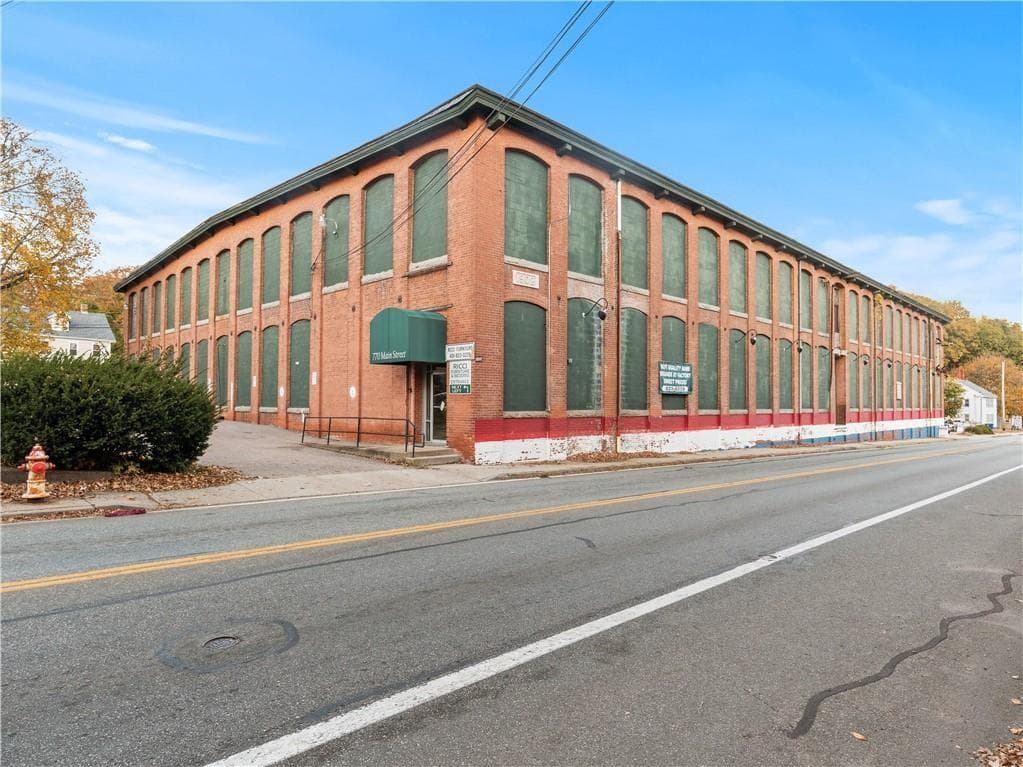 770 Main Street