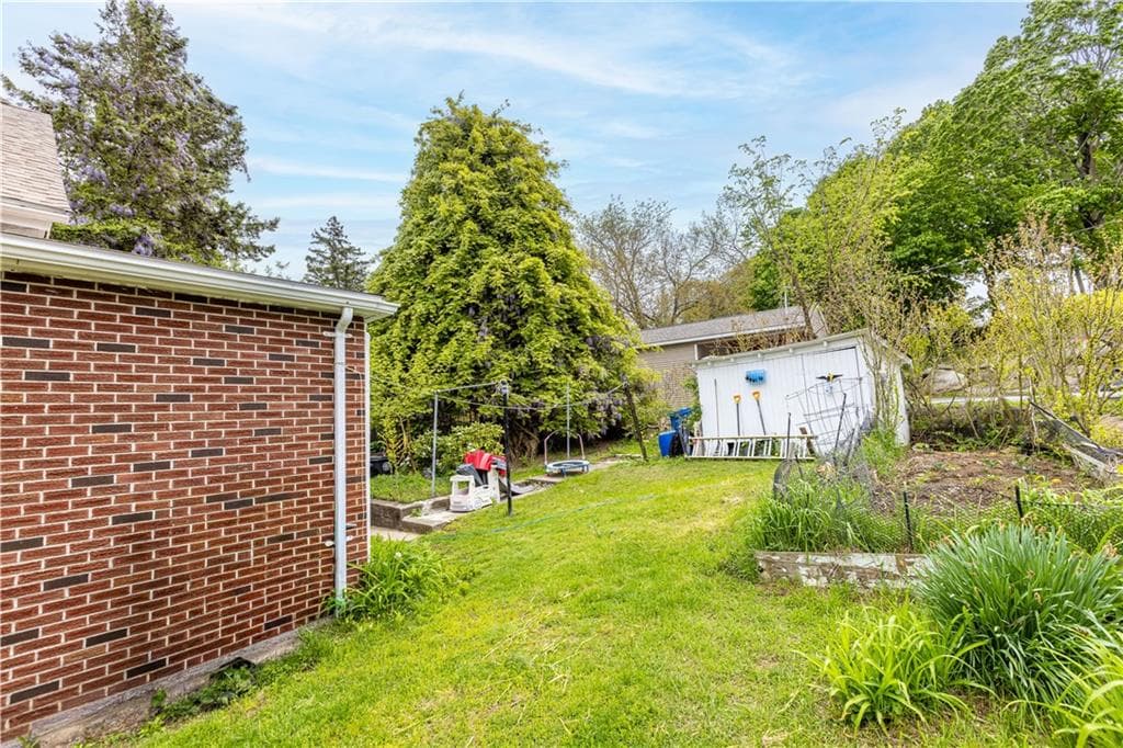 1448 Plainfield Pike photo 6