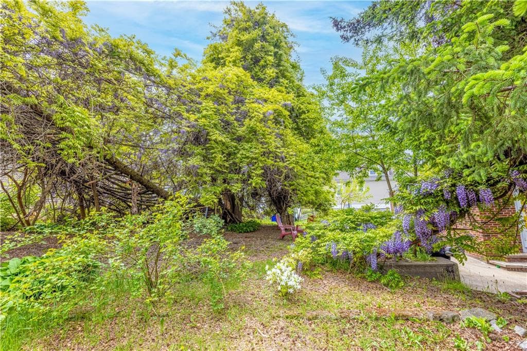 1448 Plainfield Pike photo 8