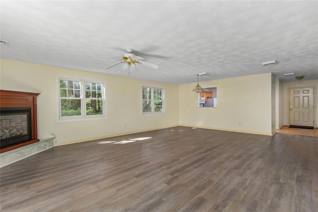Condominium at 1 Bristol Woods Drive UNIT B1, Bristol, photo 13 of 31