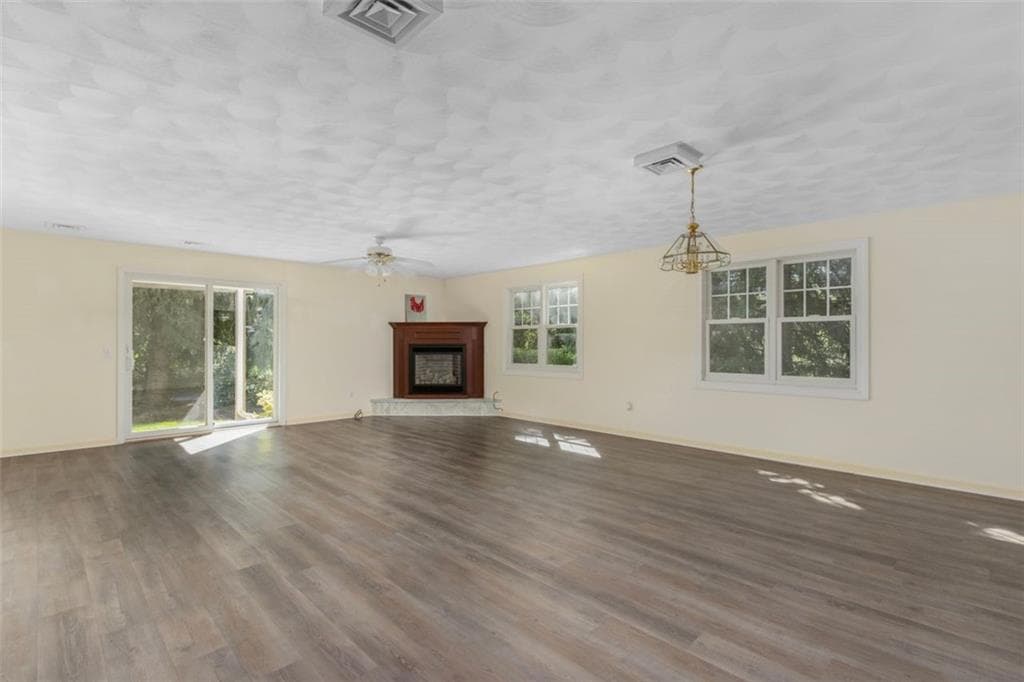 Condominium at 1 Bristol Woods Drive UNIT B1, Bristol, photo 10 of 31