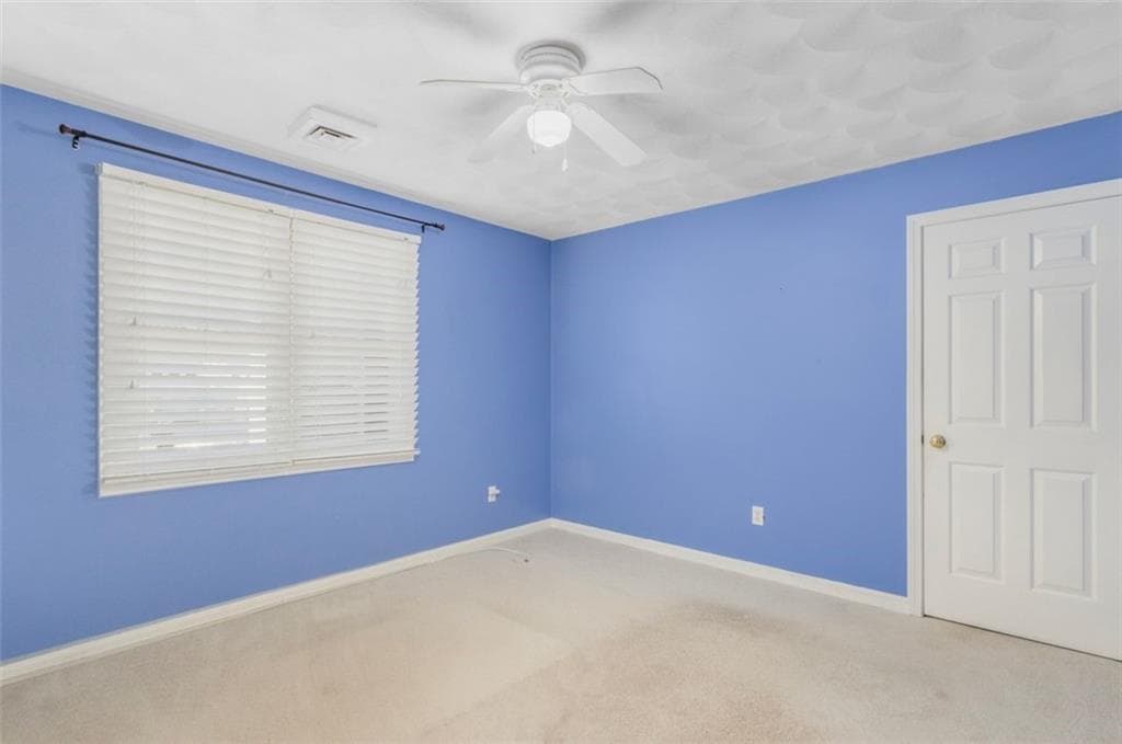 Condominium at 1 Bristol Woods Drive UNIT B1, Bristol, photo 19 of 31