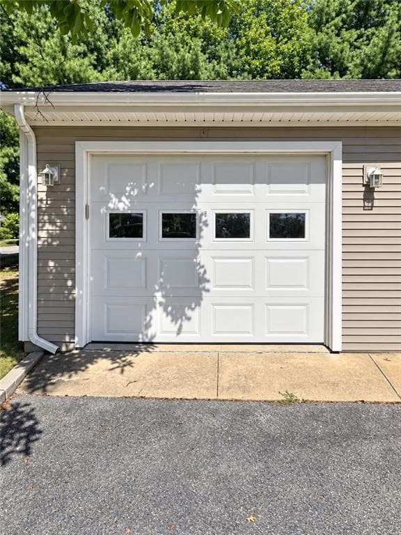 Condominium at 1 Bristol Woods Drive UNIT B1, Bristol, photo 31 of 31