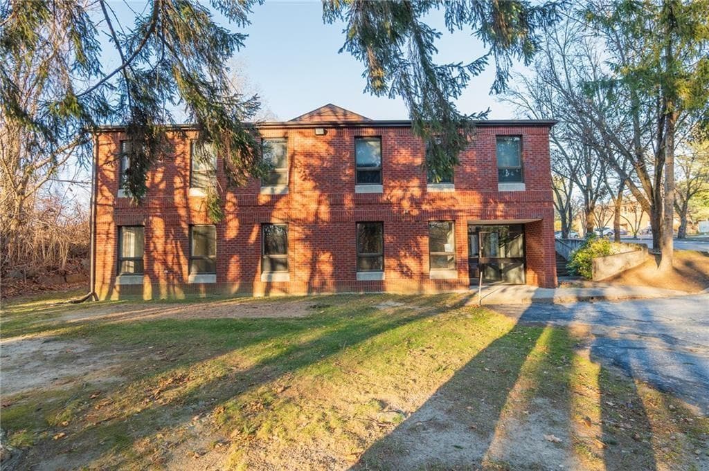 875 Centerville Circle UNIT 15
