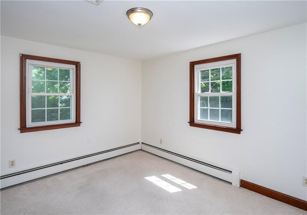 Single Family Residence at 94 Ferreira Terrace, Portsmouth, photo 32 of 50