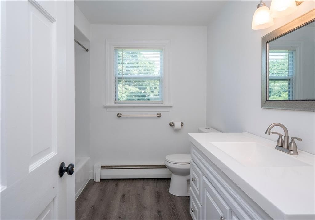 Single Family Residence at 94 Ferreira Terrace, Portsmouth, photo 24 of 50