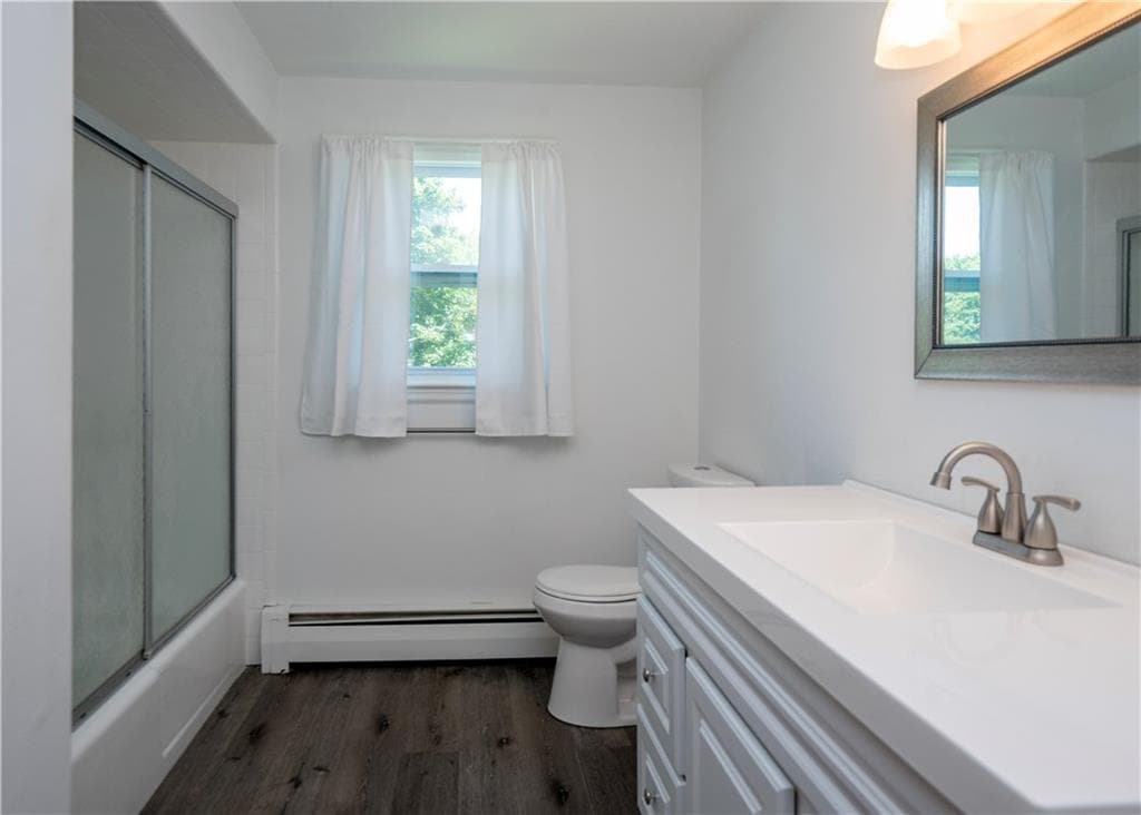 Single Family Residence at 94 Ferreira Terrace, Portsmouth, photo 38 of 50
