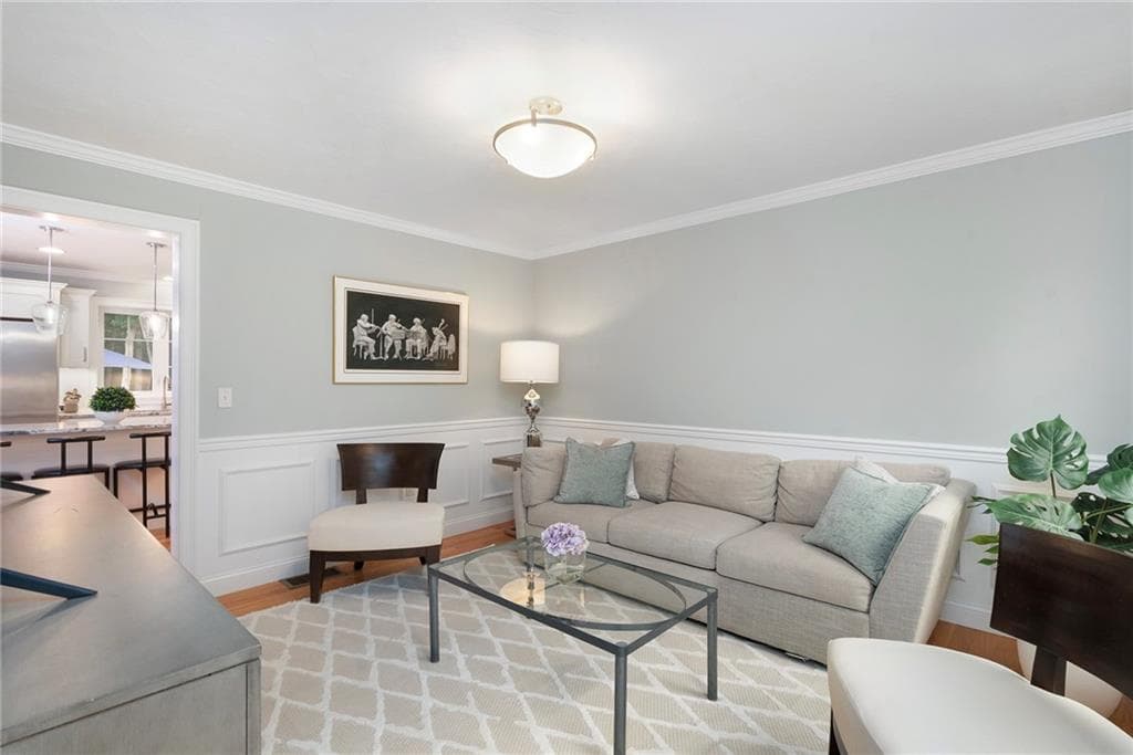 42 East Lantern Road photo 10