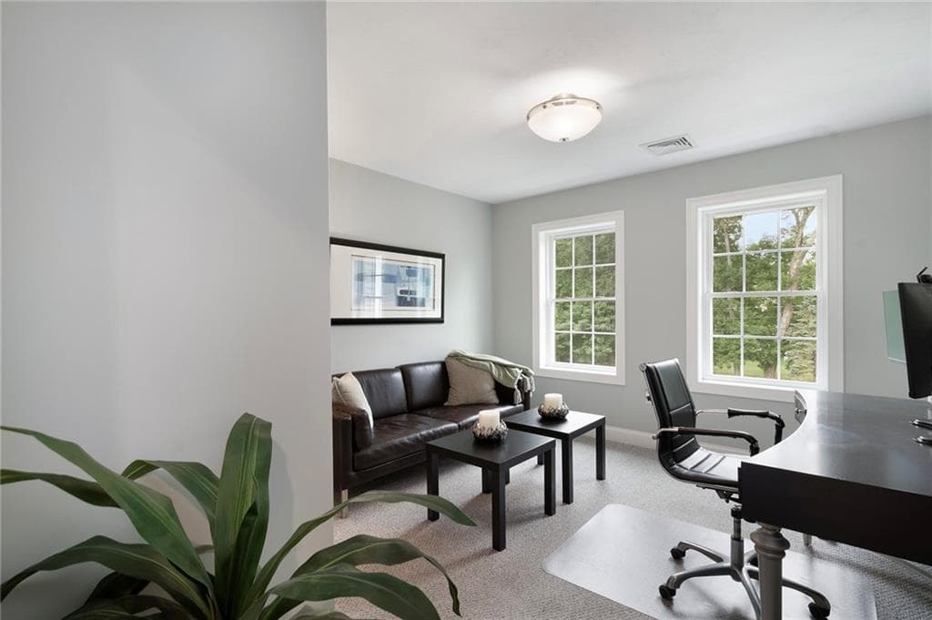 42 East Lantern Road photo 33