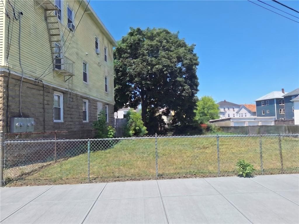 18 Magnolia Street photo 3