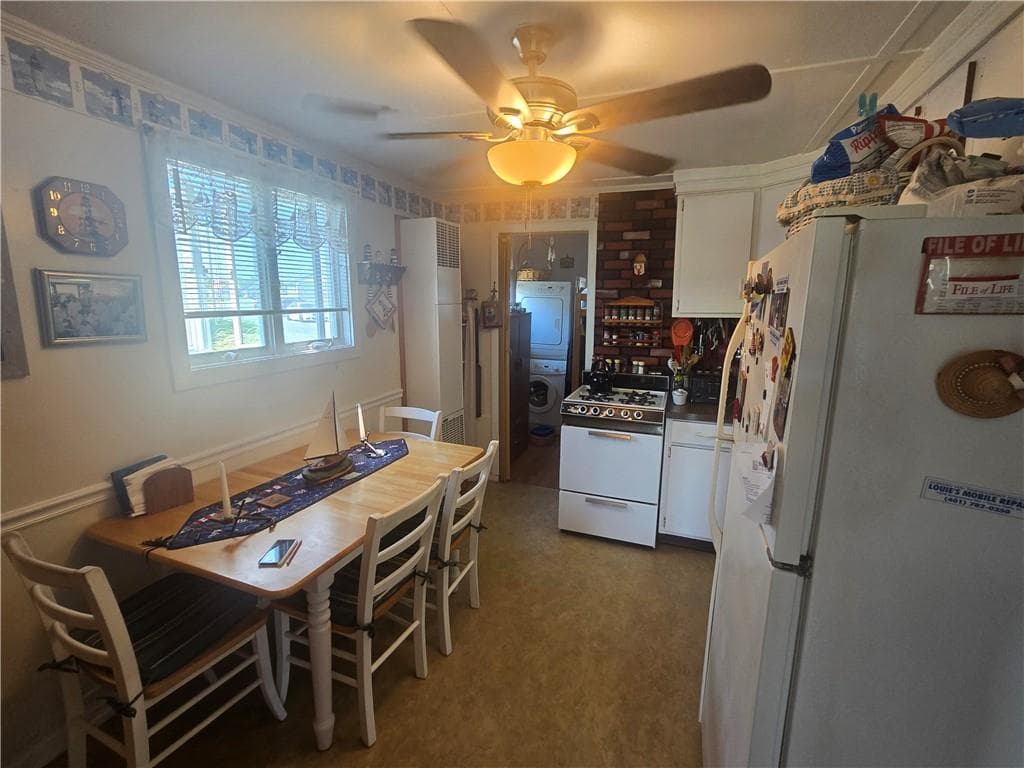725 H Succotash Road photo 10