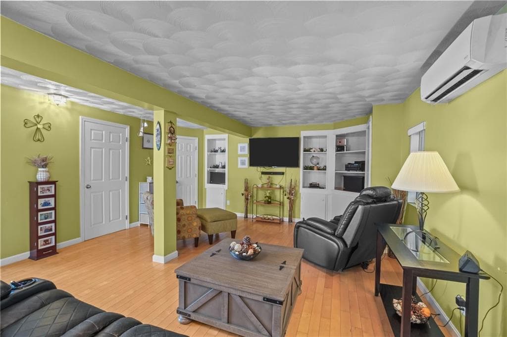 1304 New London Avenue photo 14