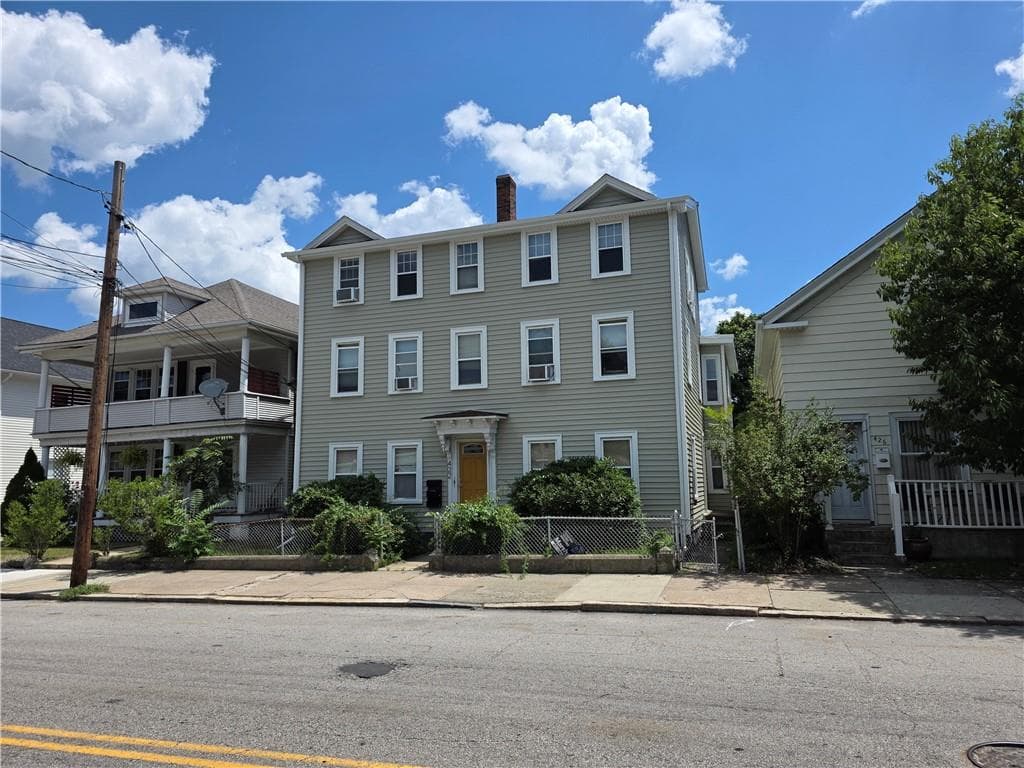 422 East Avenue