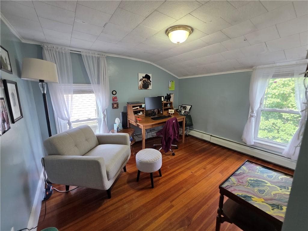 422 East Avenue photo 29