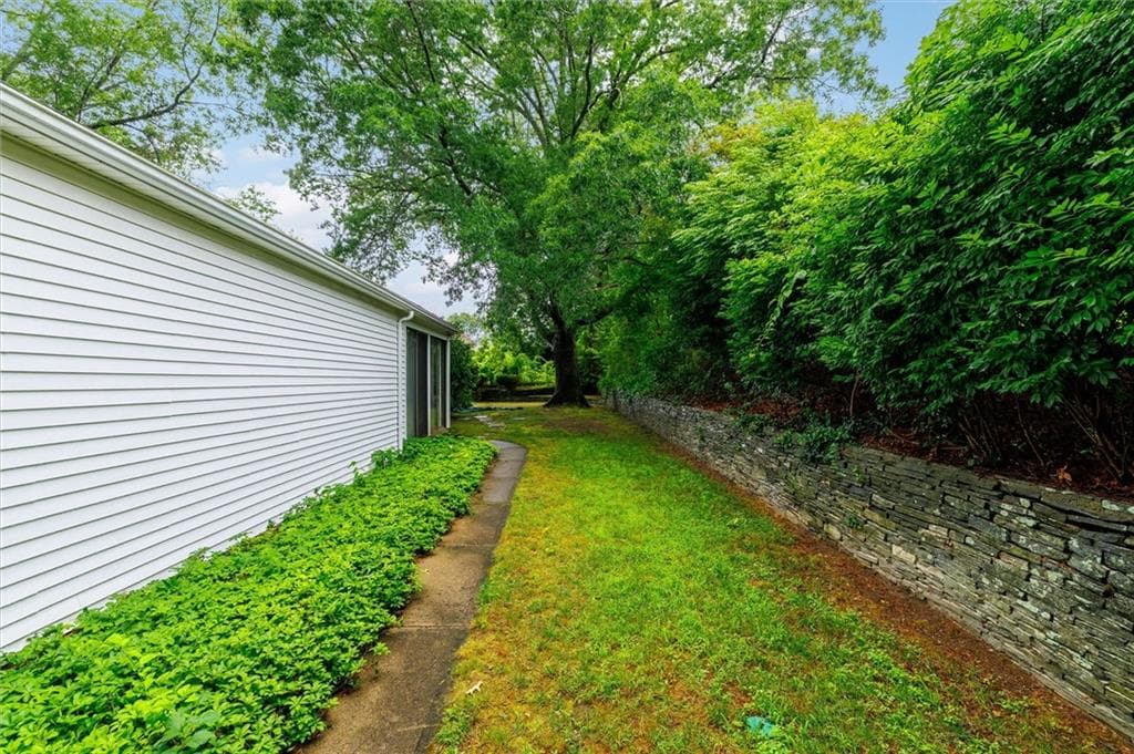 95 Priscilla Drive photo 6
