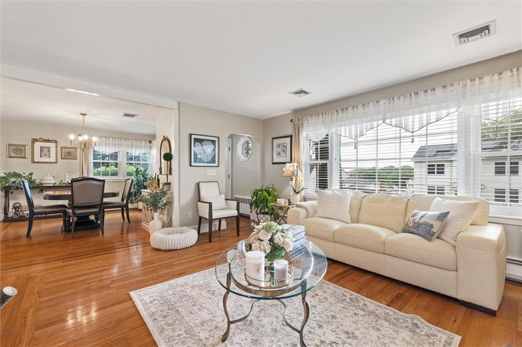 95 Priscilla Drive photo 17
