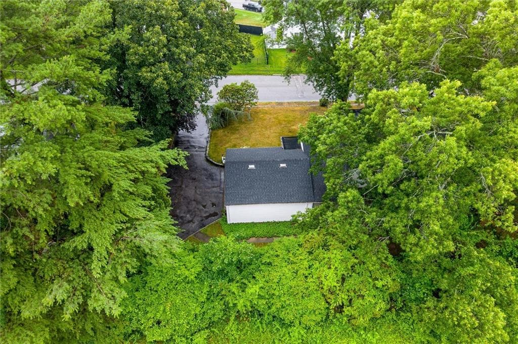 95 Priscilla Drive photo 8