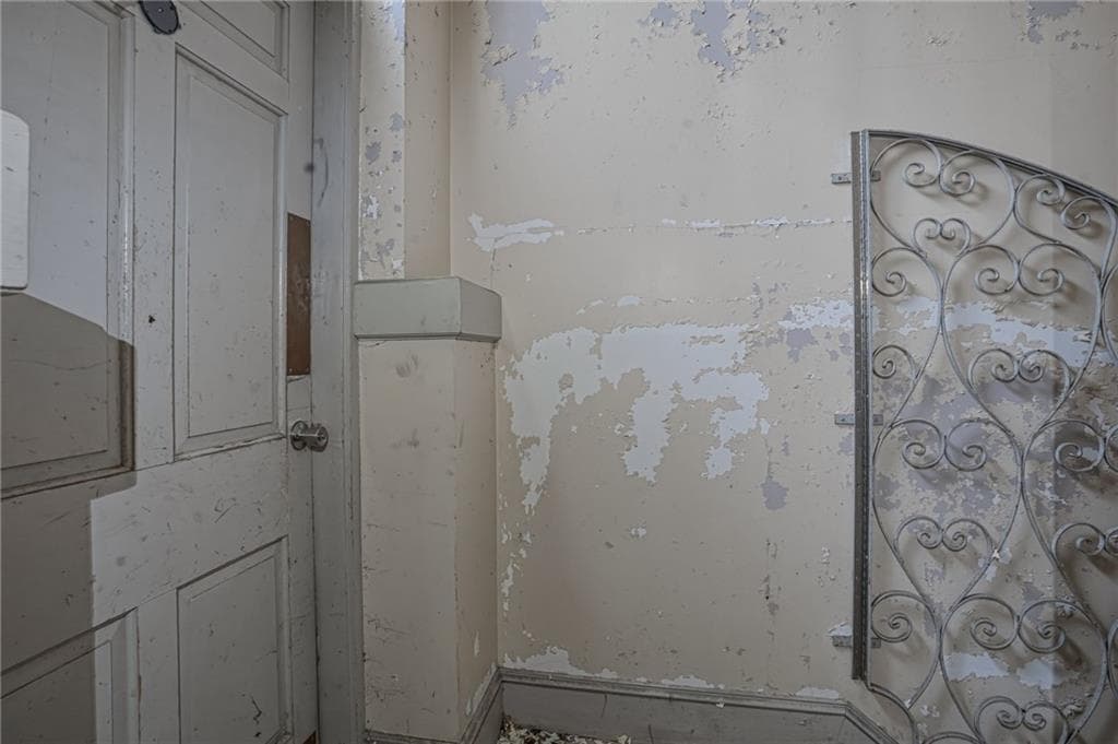 76 Providence Street photo 12