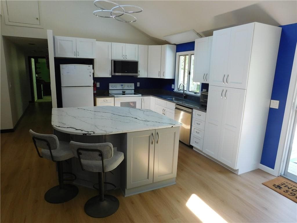 4 Glendale Circle photo 3