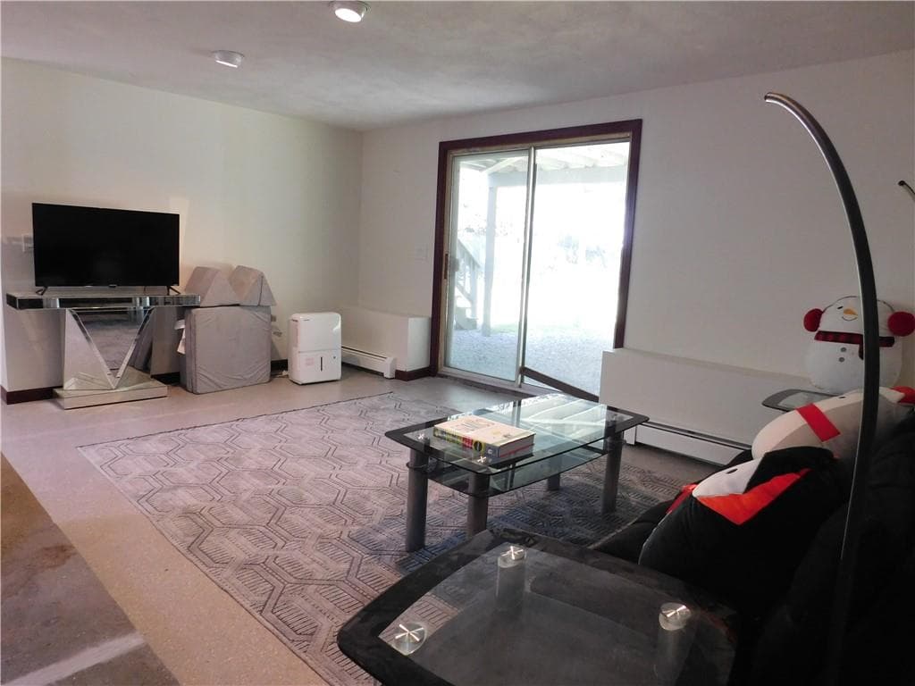 4 Glendale Circle photo 19
